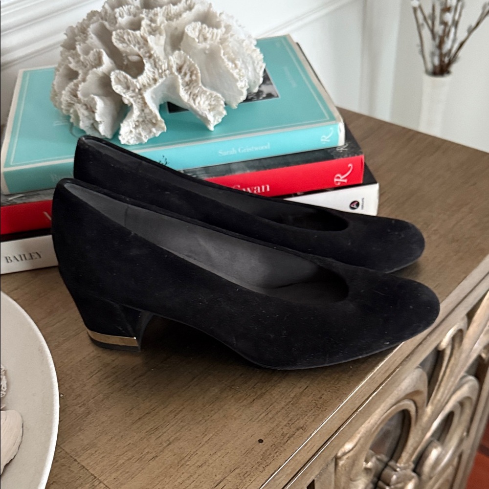 Stuart Weitzman Black Suede Heels